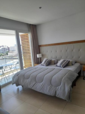 Loft al rio Bahia Nordelta Wyndham spa de lun a vier